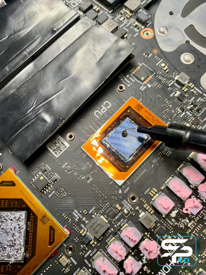 ASUS ROG греется до 100°C — замена жидкого металла | Ремонт перегрева