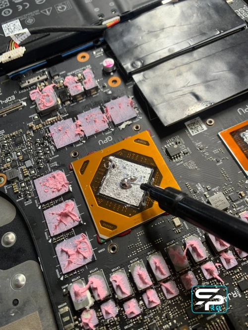 Asus ROG Strix греется больше 100 градусов