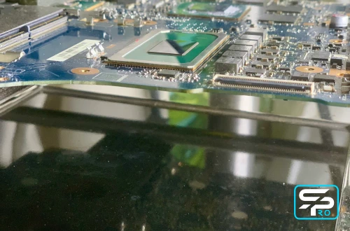 Lenovo Legion 5 реболлинг CPU включается но нет изобюражения