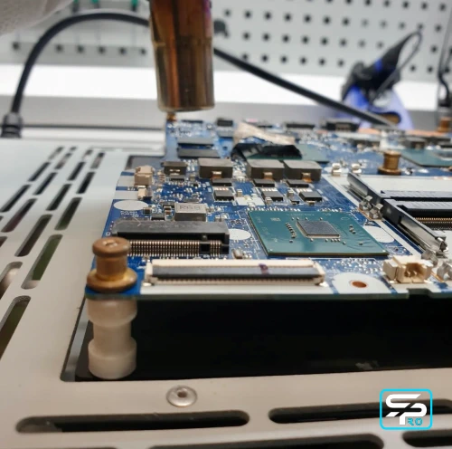 Lenovo Legion черный экран при запуске игры