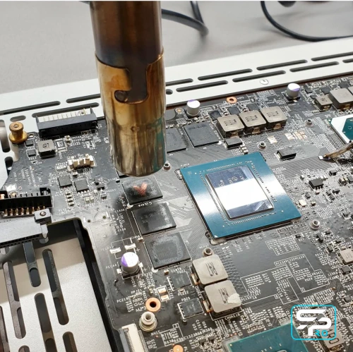 MSI белые квадраты на экране | Артефакты, Код 43 и замена видеопамяти VRAM