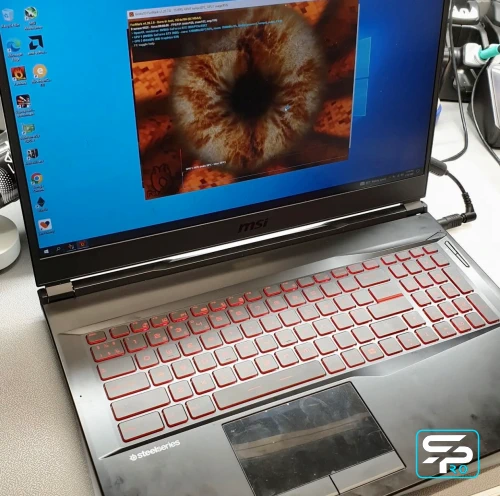 MSI белые квадраты на экране | Артефакты, Код 43 и замена видеопамяти VRAM