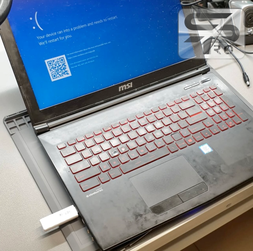 При включении ноутбука MSI появляется синий экран с ошибкой загрузки Windows. 